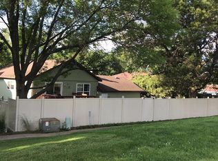 7004 Parkdale Ln NE, Cedar Rapids, IA 52402