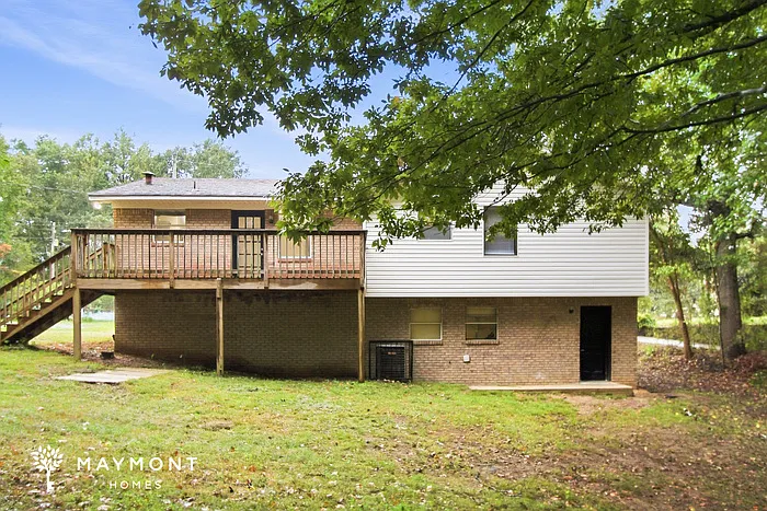 3 bed, 2.0 bath, 1250 sqft, $1,645 — Photo 3