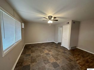 1918 S 29th Cir #304, Omaha, NE 68105