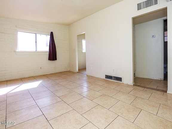 5th image of 4430 S 2nd Ave