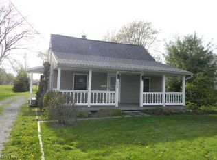 696 Abbe Rd N, Elyria, OH 44035