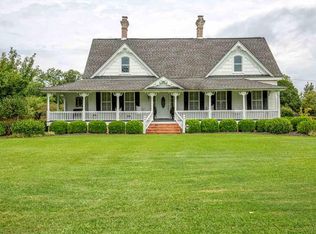 775 Arnette Rd, Dillon, SC 29536