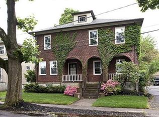 15 York Rd, Belmont, MA 02478