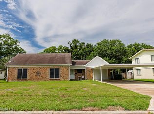 2503 Convent Ave, Pascagoula, MS 39567