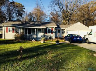 6055 Bryan Rd, Oregon, OH 43616