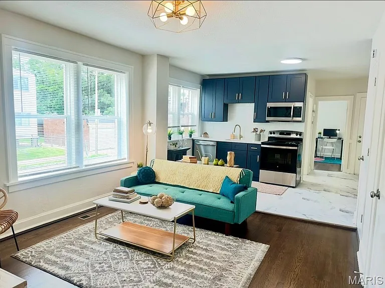 5345 Quincy St #D — Photo 3