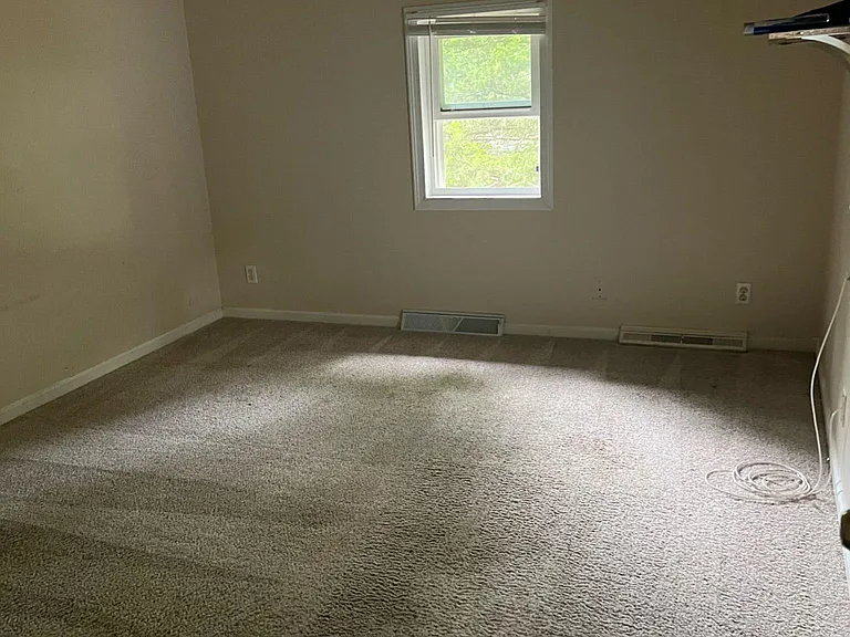1806 Stanford Dr — Photo 9