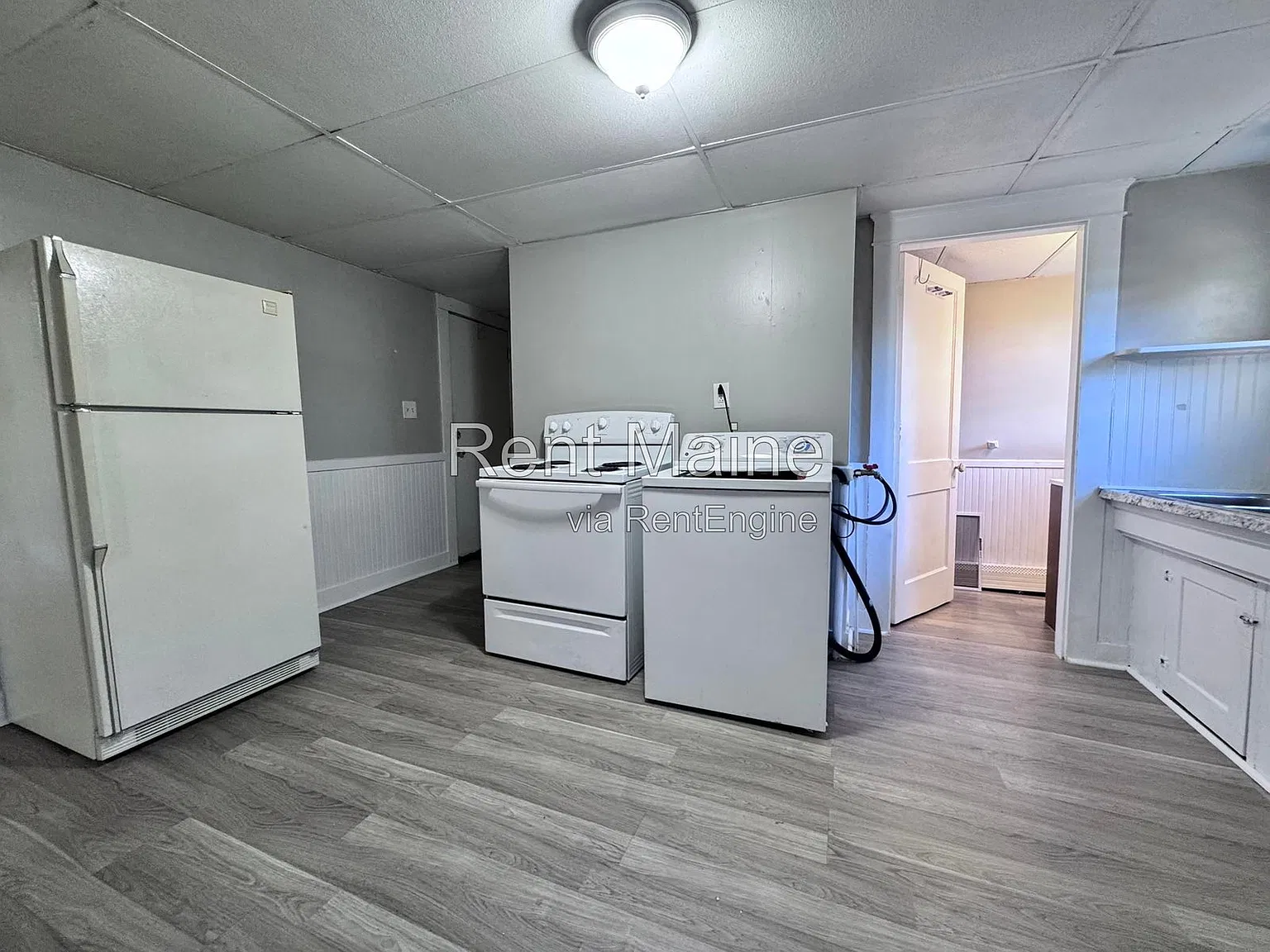 2 bed, 1.0 bath, $1,200 — Photo 2