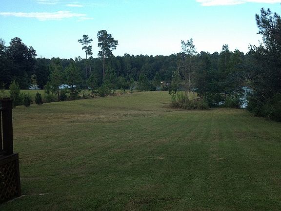 4th image of 16420 Lake Dr W