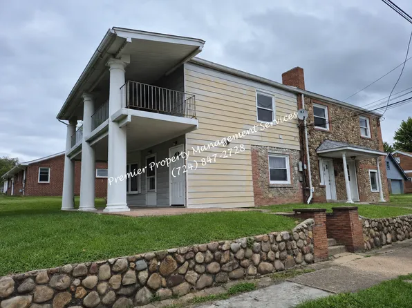2004 5th St APT D, Patterson Heights, PA 15010