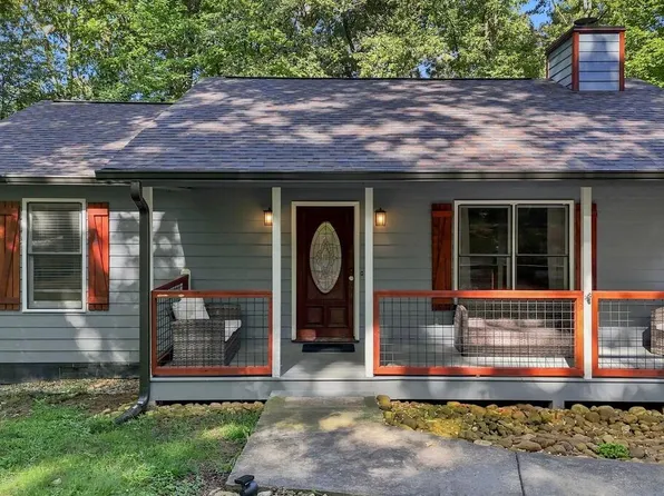 743 Timber Ridge Ln, Ellijay, GA 30540