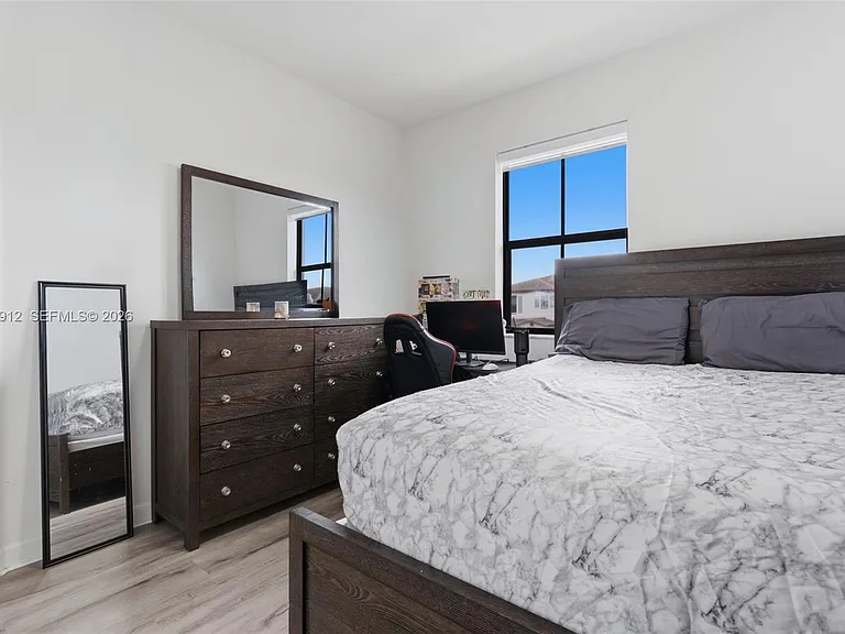 10009 SW 228th Ter — Photo 48