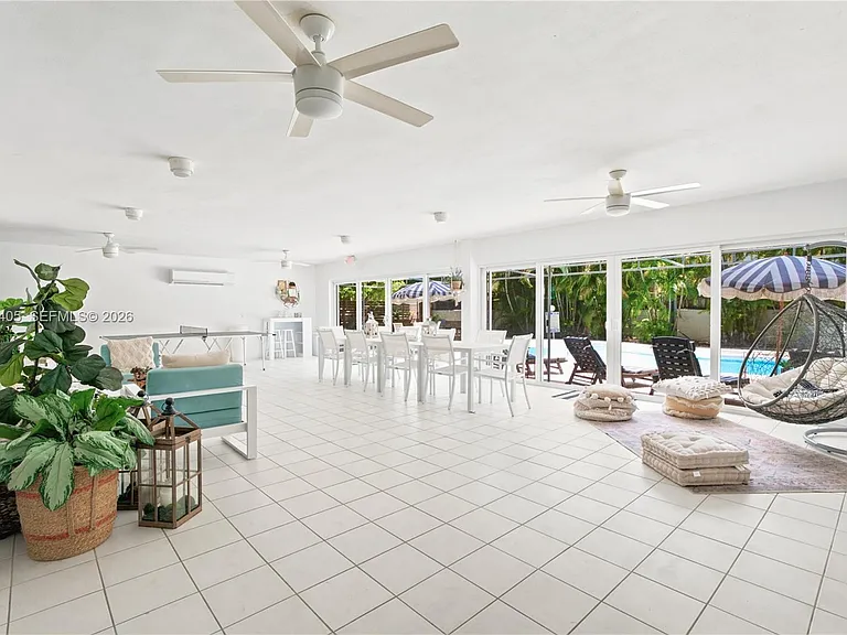 260 Sunrise Dr #E — Photo 18
