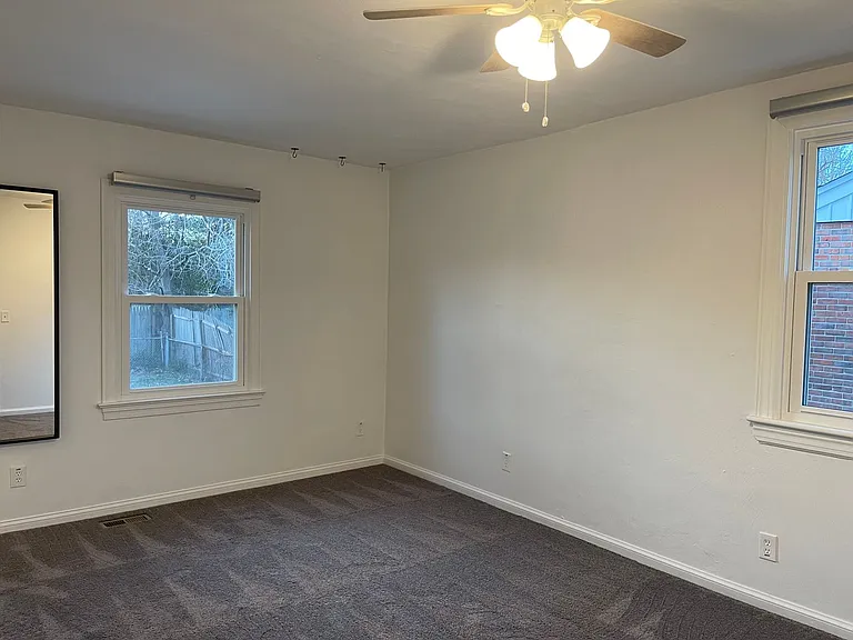 2719 Overbrook Ave — Photo 18