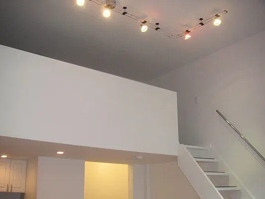 Rented by Sky Management | media 24