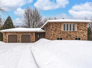 2241 Foxmead Rd #ORO, Oro Medonte, ON L0K1E0