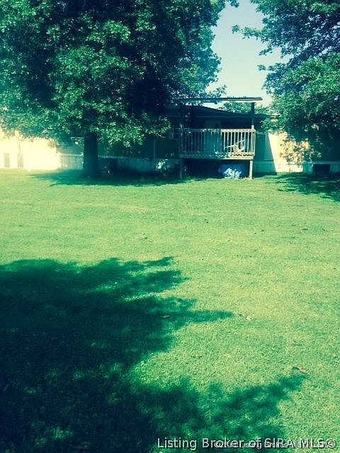 2nd image of 4405 Utica Sellersburg Rd Road