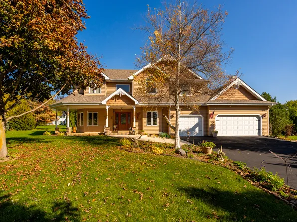 5N601 Leslie Ct, Saint Charles, IL 60175