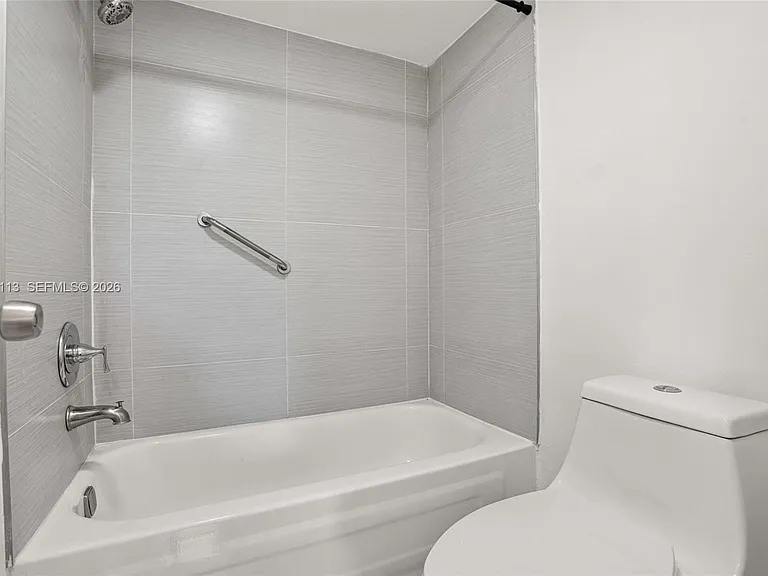 9091 Lime Bay Blvd #304 — Photo 15