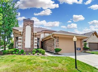 980 Fawn Lea Trl, Dayton, OH 45459