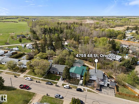 3rd image of 4759 48th St