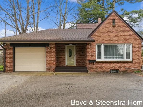 1563 Benning Ave NW, Grand Rapids, MI 49504