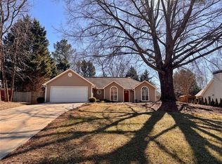 1950 Emerald Dr, Cumming, GA 30040