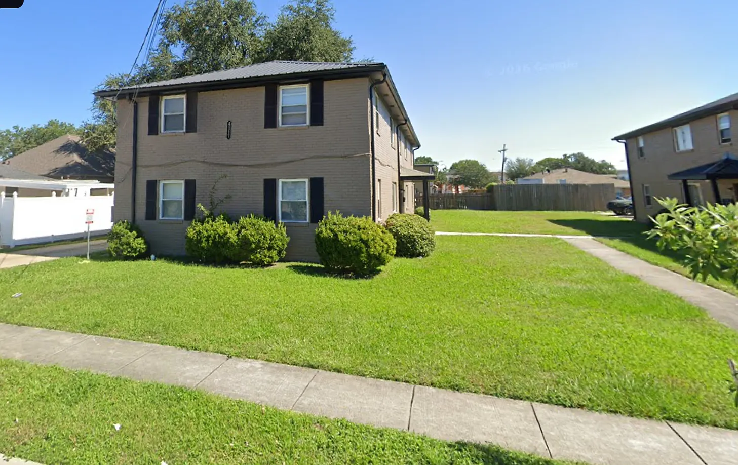 2 bed, 1000 sqft, $1,300 — Photo 3