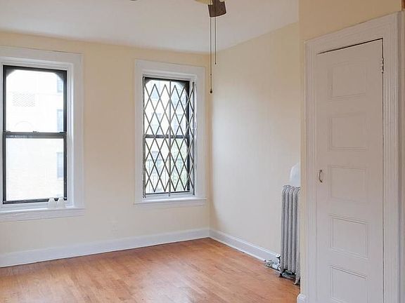 5th image of 378 Montgomery St #11