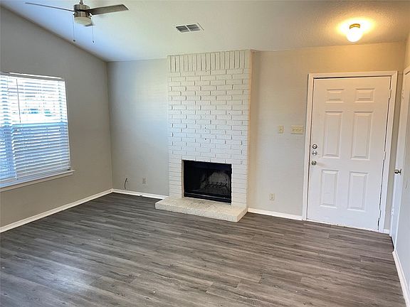 3rd image of 8004 Clydesdale Dr #A