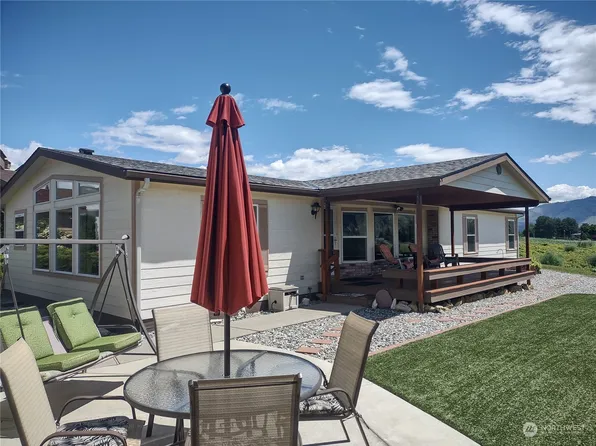 915 Sunrise Drive, Manson, WA 98816