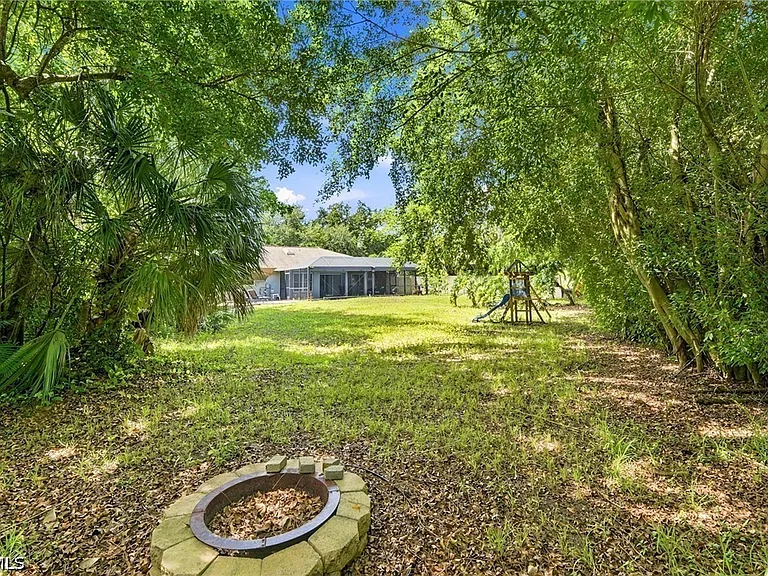 18918 Cypress View Dr — Photo 29