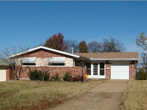 7207 Rockspring Dr photo 1