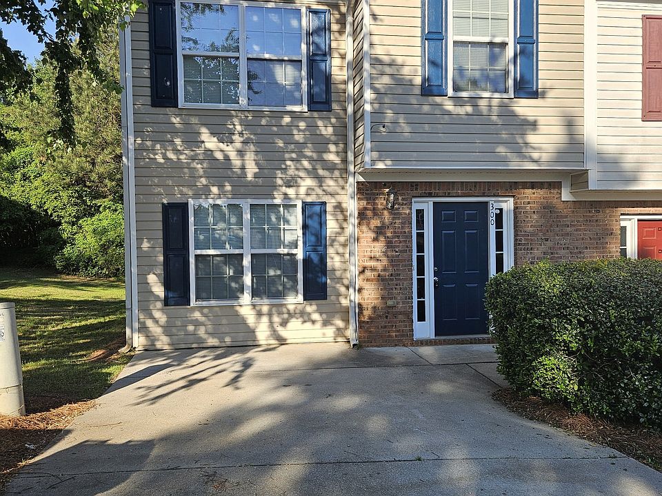 1st image of 300 Chase Ln