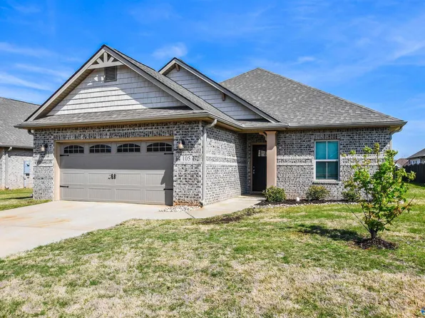 105 Missouri Dr, Madison, AL 35756