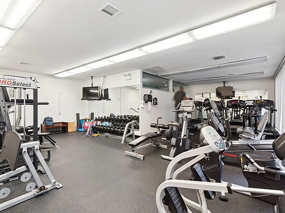4th image of 4800 S Chicago Beach Dr APT 1305N