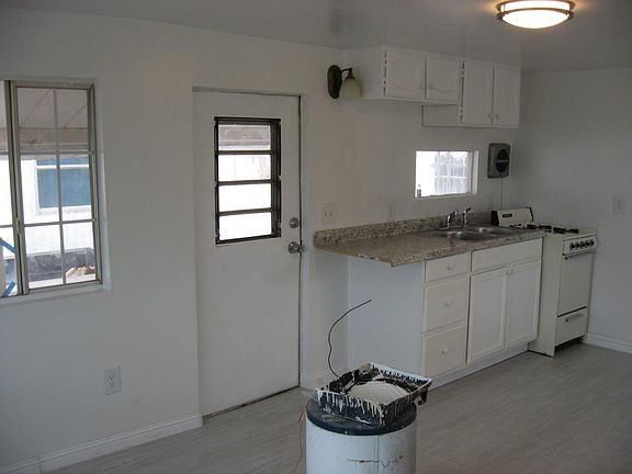 3rd image of 3125 N Geronimo Ave #31