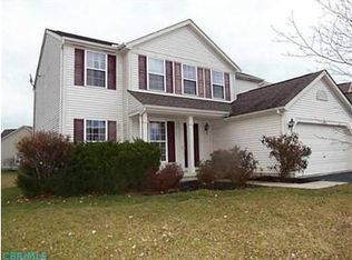 852 Military Dr, Galloway, OH 43119