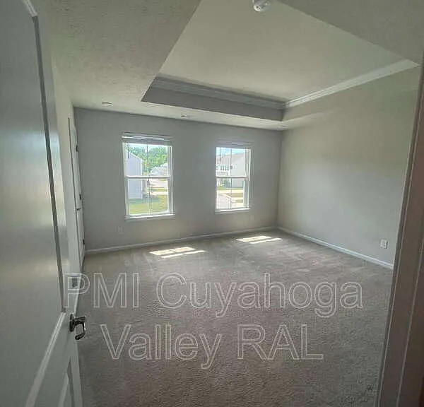 1161 Meadow Run — Photo 7
