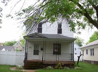 1102 Clinton Ave, Kalamazoo, MI 49001