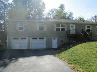 113 George St, Imperial, PA 15126