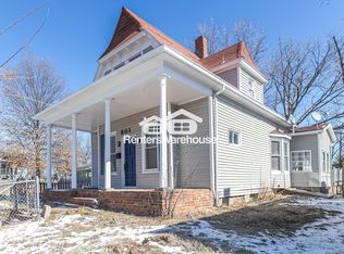 801 S 10th St, Leavenworth, KS 66048