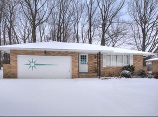 848 E Hillsdale Ave, Seven Hills, OH