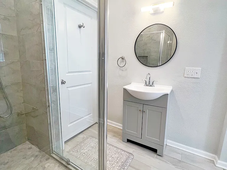938 13th Ave #1 — Photo 40