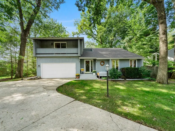 54619 Old Bedford Trl, Mishawaka, IN 46545