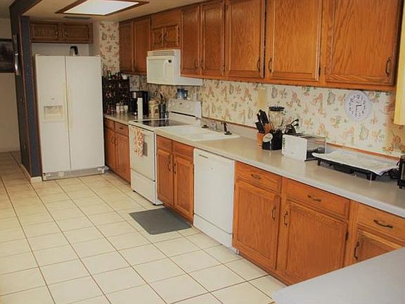 3rd image of 2470 Bar Lou Ct
