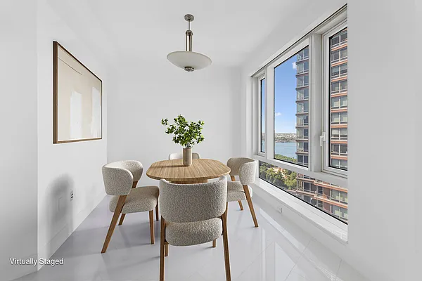 Dining area, photo 1