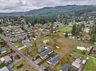 411-427 Kingwood Dr, Mill City, OR 97360