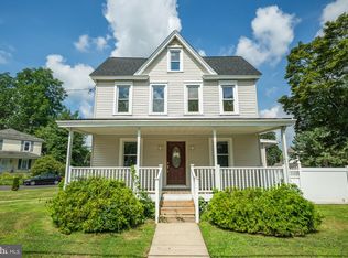 7105 N Radcliffe St, Bristol, PA 19007