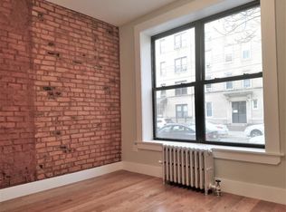 6136 Woodbine St APT 1D, Ridgewood, NY 11385